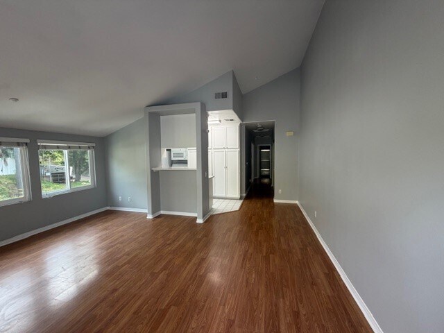 Building Photo - 3709 Las Flores Canyon Rd