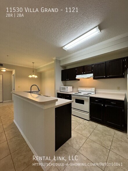 Building Photo - 11530 Villa Grand