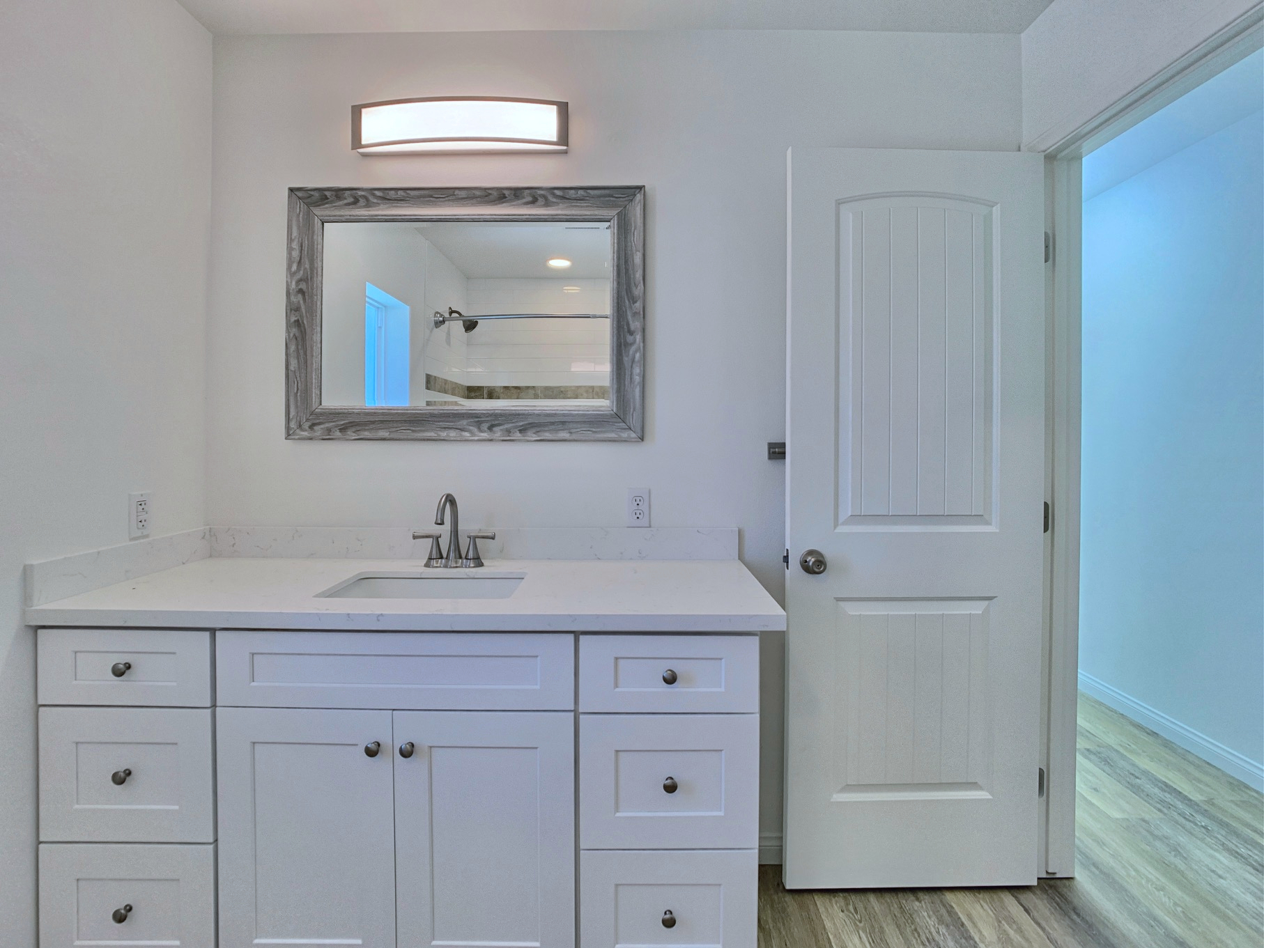 master bathroom - 1051 Greenfield Dr