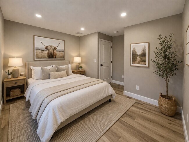 Building Photo - 150-152 W Main St