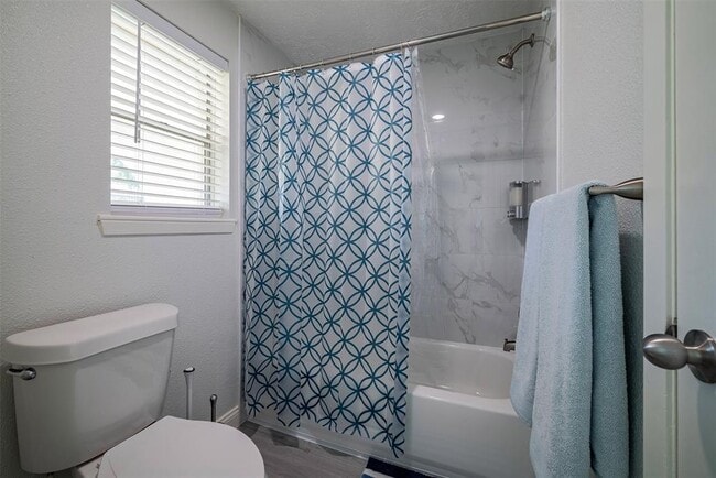 Building Photo - 11530 Green Glade Dr