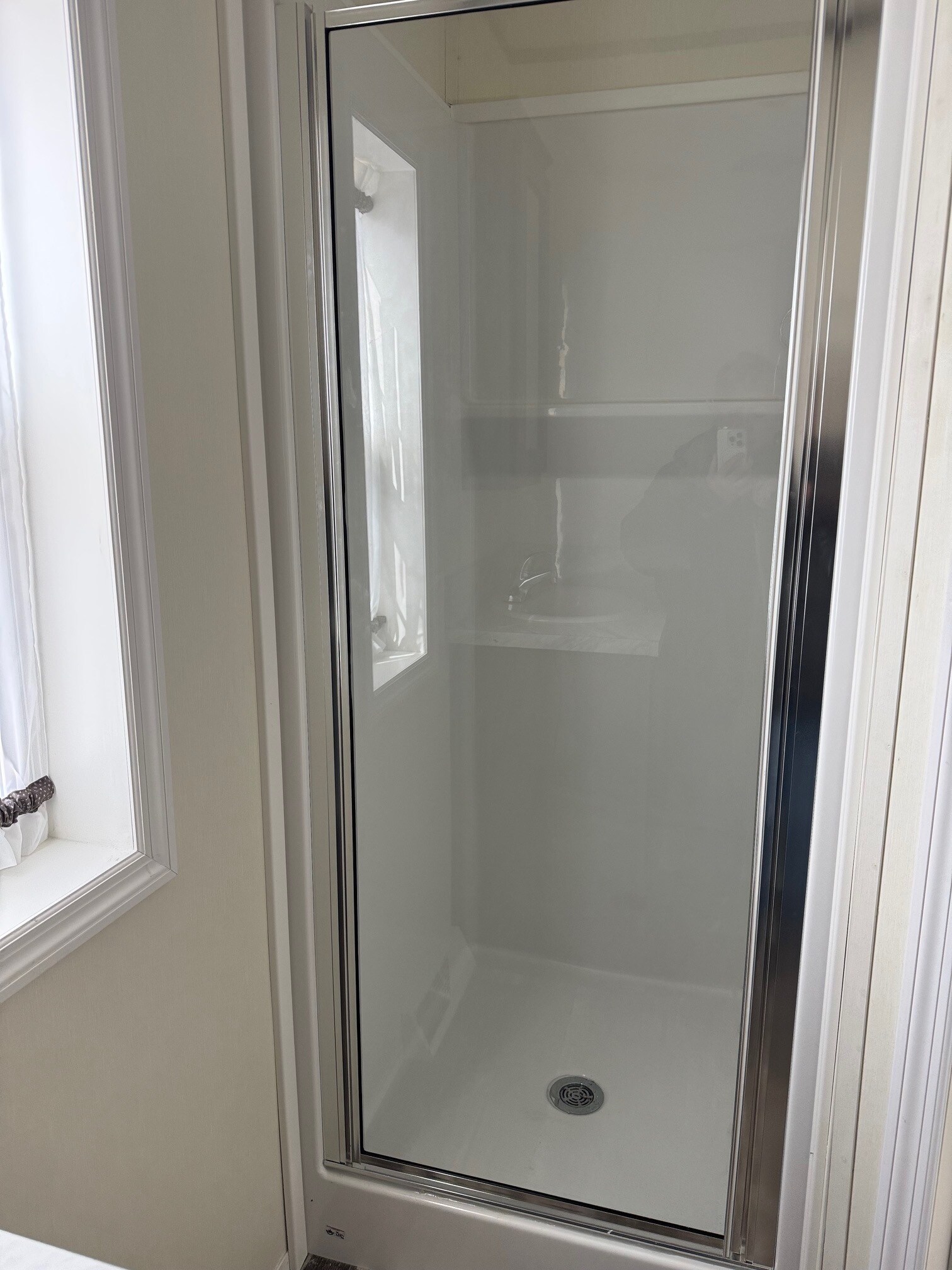 Building Photo - 7 Saratoga Dr