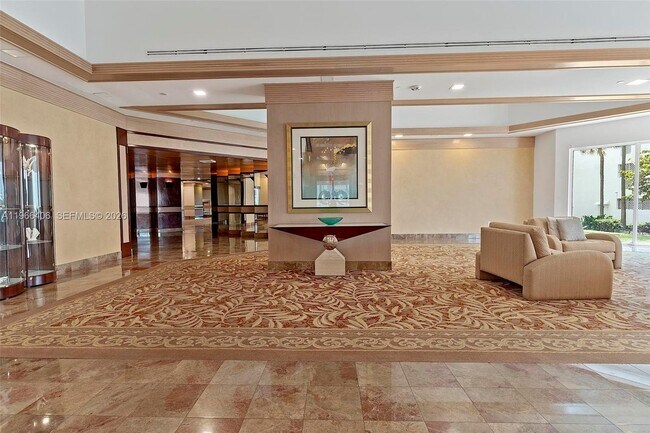 Building Photo - 16445 Collins Ave