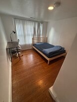 Building Photo - 30 Compton St