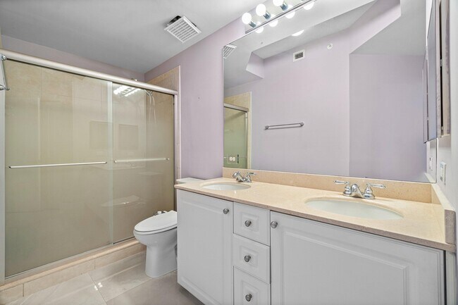 Building Photo - 1411 Renaissance Way