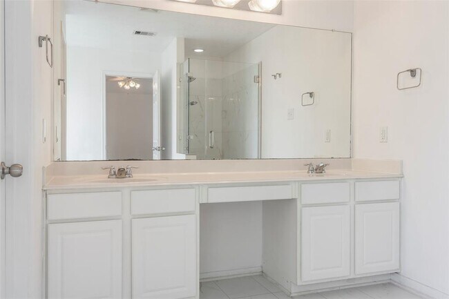 Building Photo - 4935 Ibis Lake Ct