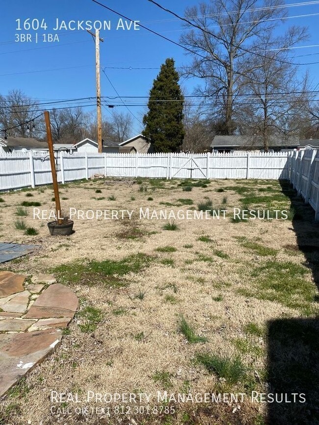 Building Photo - 1604 Jackson Ave
