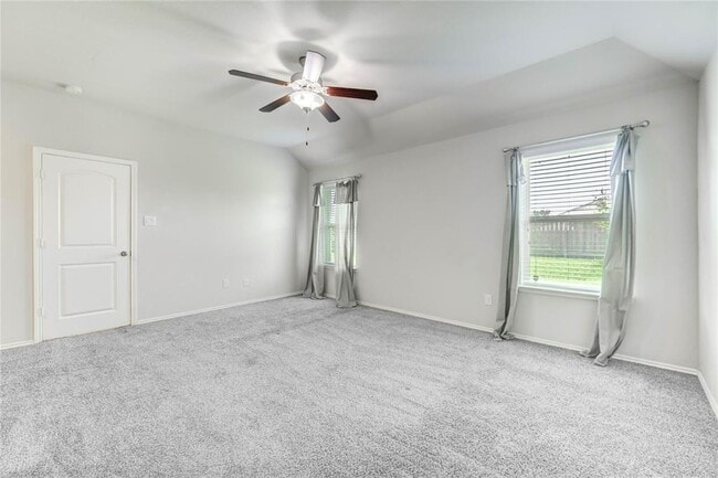 Building Photo - 23815 Rivage Ridge Dr