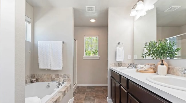 Building Photo - This home has it all!