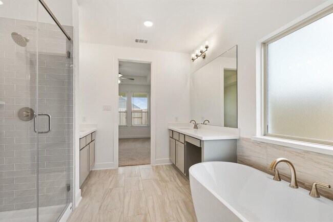 Building Photo - 111 Shining Succulent Dr