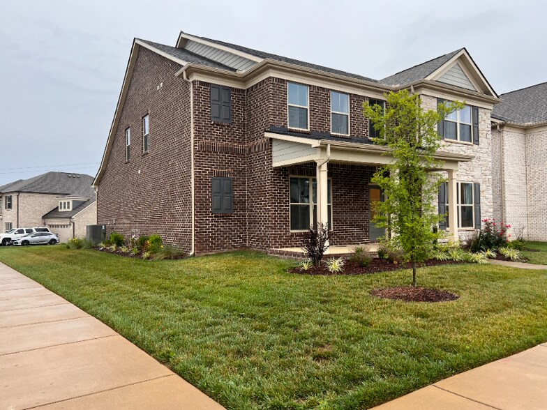 Building Photo - 1126 Carlisle Pl