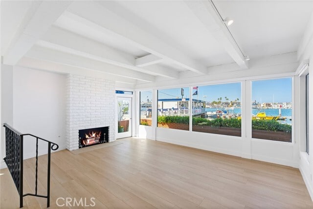 Building Photo - 404 S Bay Front