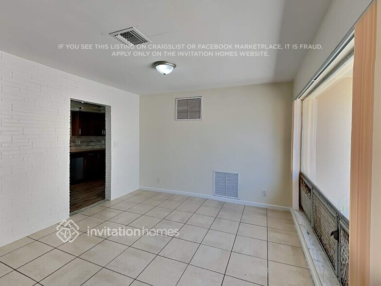 Building Photo - 2020 NE 62nd St