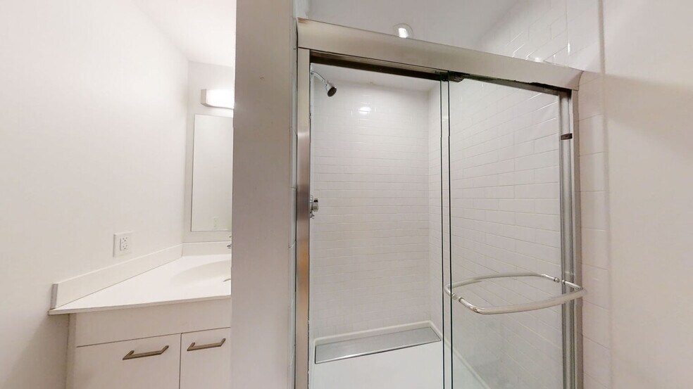 Building Photo - 1105 Boylston St