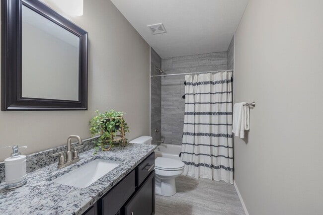 Building Photo - Beautiful 4 Bedroom Rental in Nixa with a ...