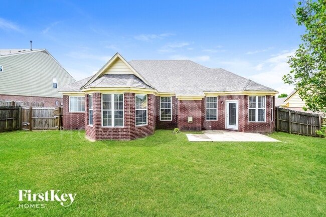 Building Photo - 7298 Hunter's Horn Dr