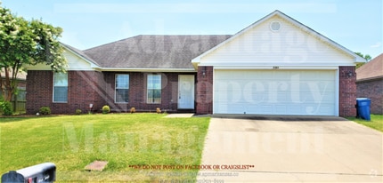 Building Photo - Showings Available