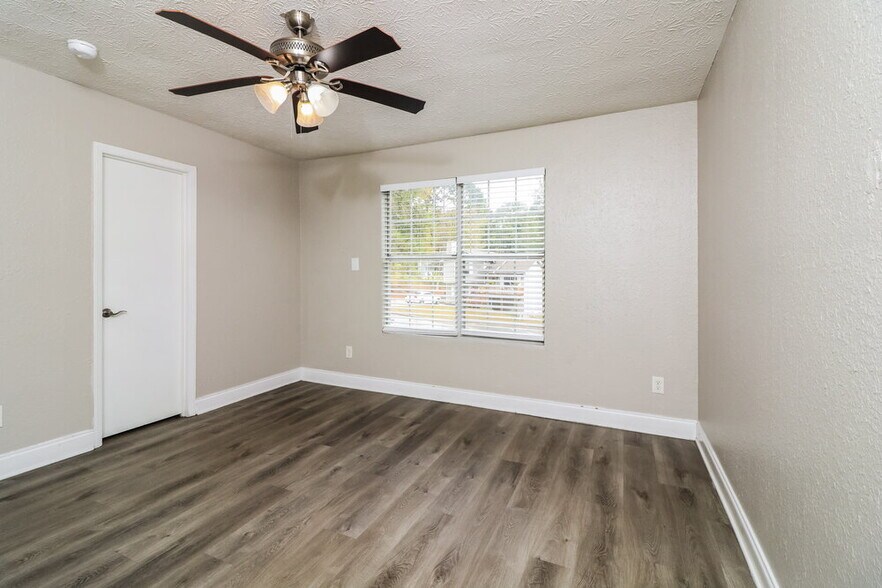 Building Photo - 2959 Sugarcreek Ln