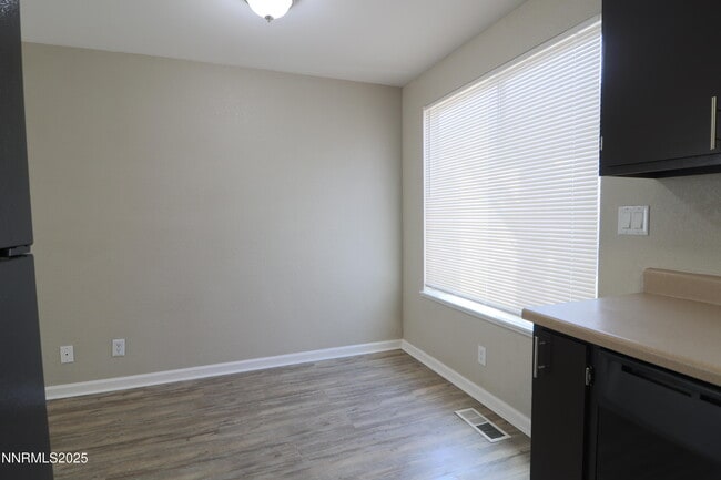 Building Photo - 315 Crampton St