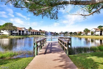 Building Photo - 8445 Charter Club Cir
