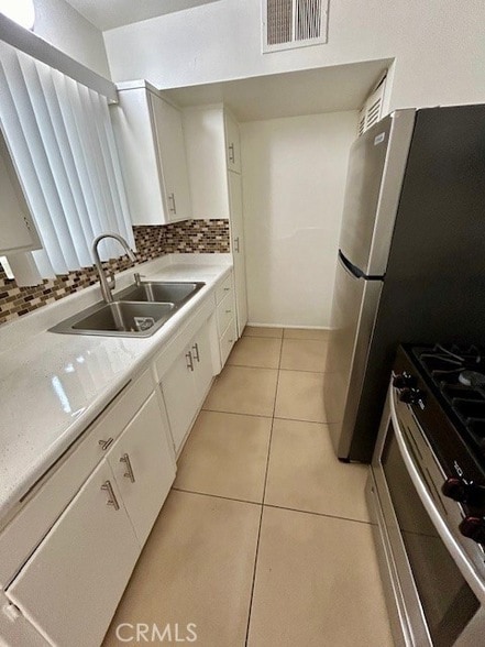 Building Photo - 37111 Cathedral Canyon Dr