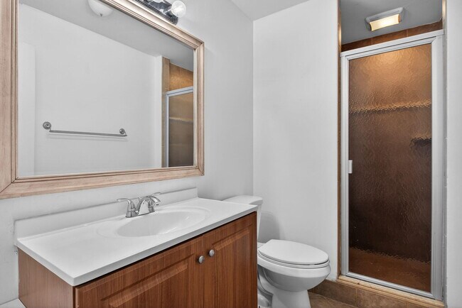 Building Photo - 7599 NW 73rd Terrace