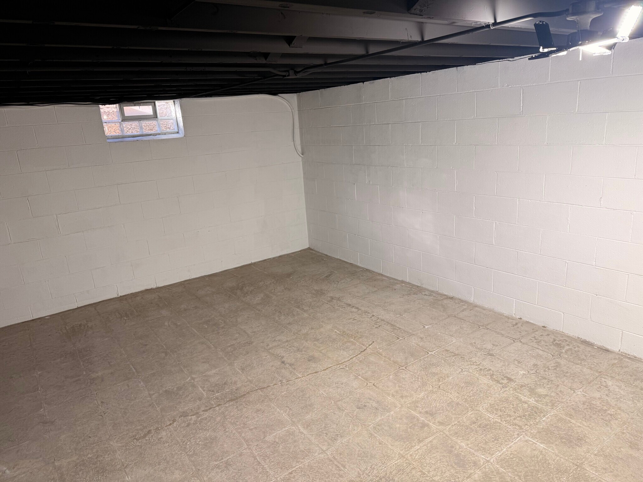 Building Photo - 12233 W Dearbourn Ave