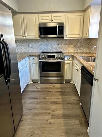 Building Photo - 5859 Frankford Rd