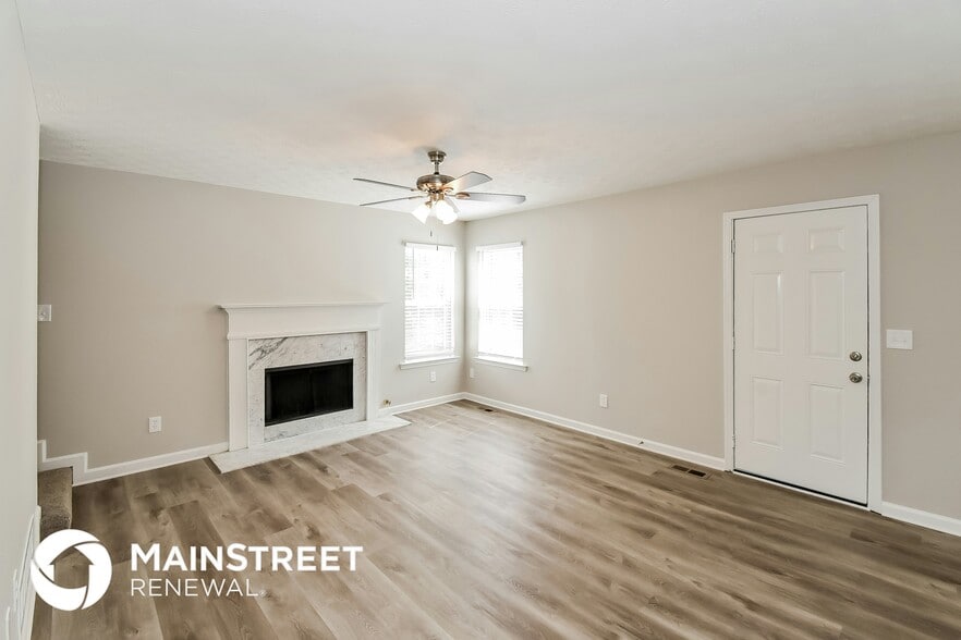 Building Photo - 273 Lenox Ct