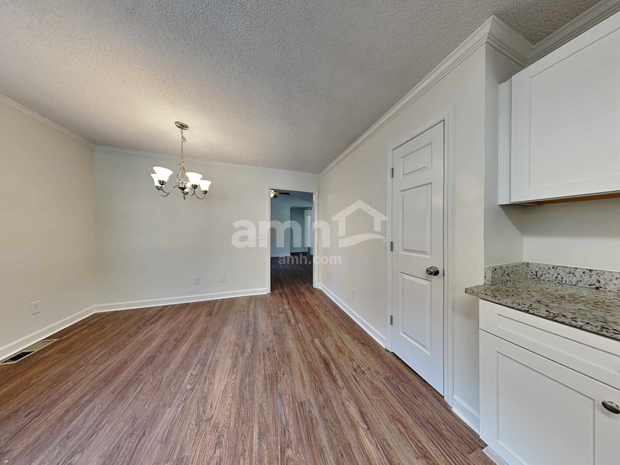 Building Photo - 1535 Reynolds Forest Dr