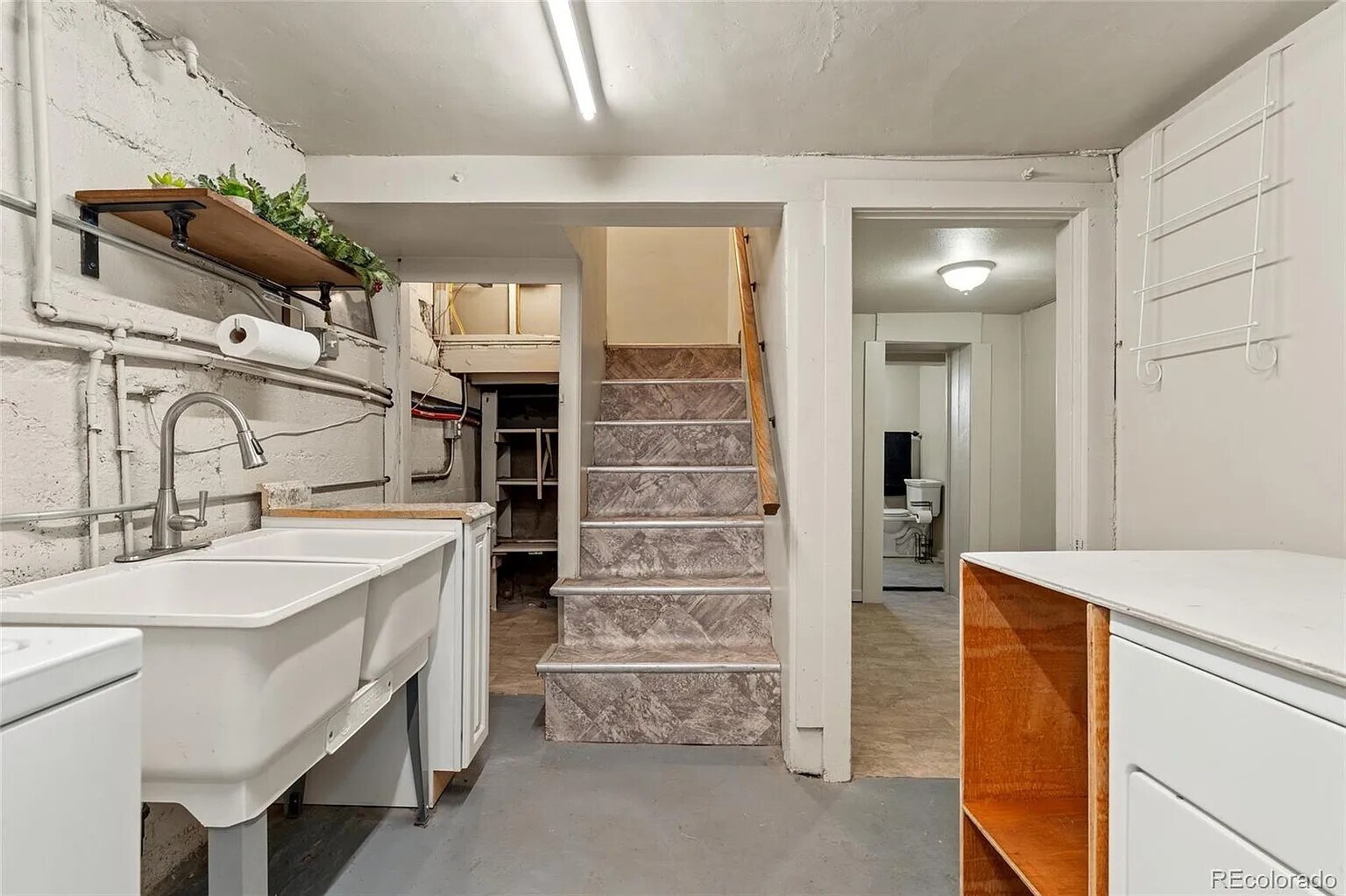 Building Photo - 521 Harrison St