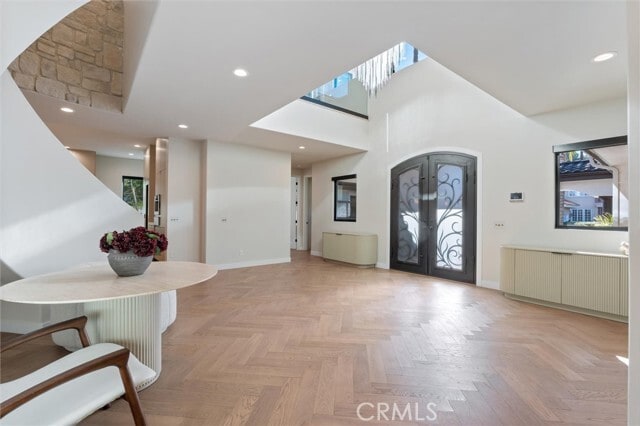 Building Photo - 17437 Oak Creek Ct