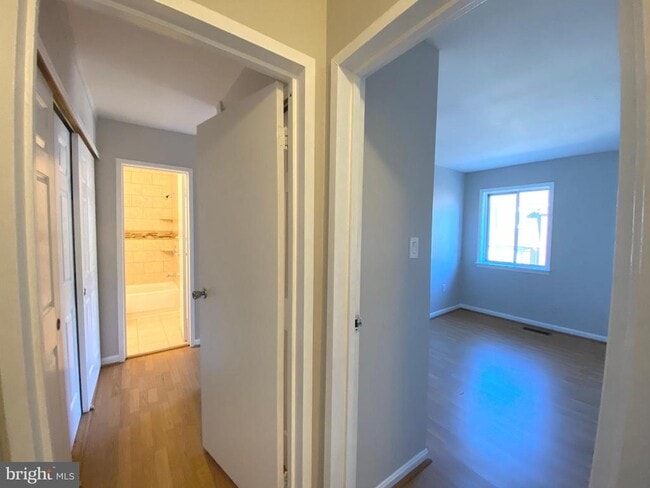 Building Photo - 4597 Logsdon Dr