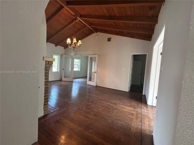 Building Photo - 9600 N Miami Ave