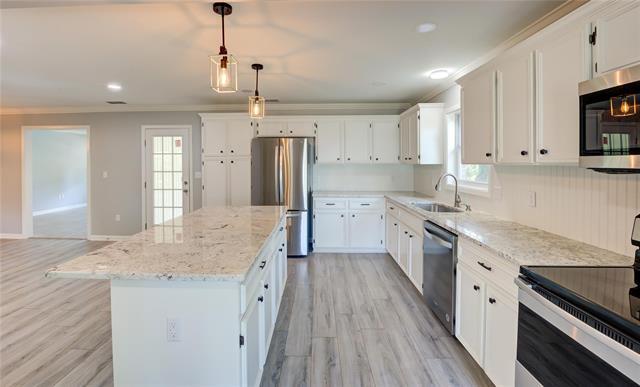 Building Photo - 1330 E Washington St