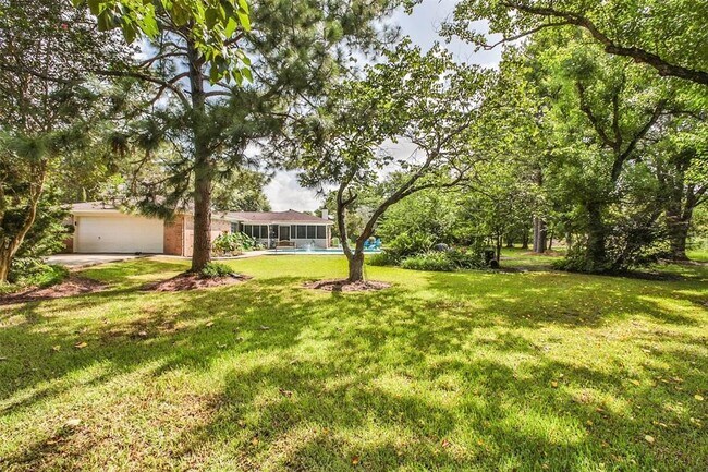 Building Photo - 6911 Sprigg St