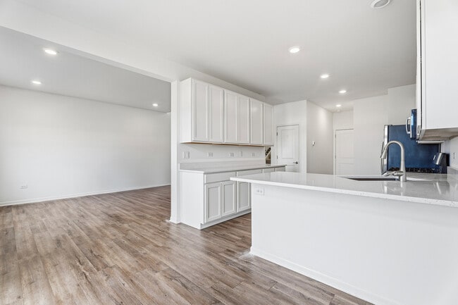 Building Photo - 15121 Quincy Cir