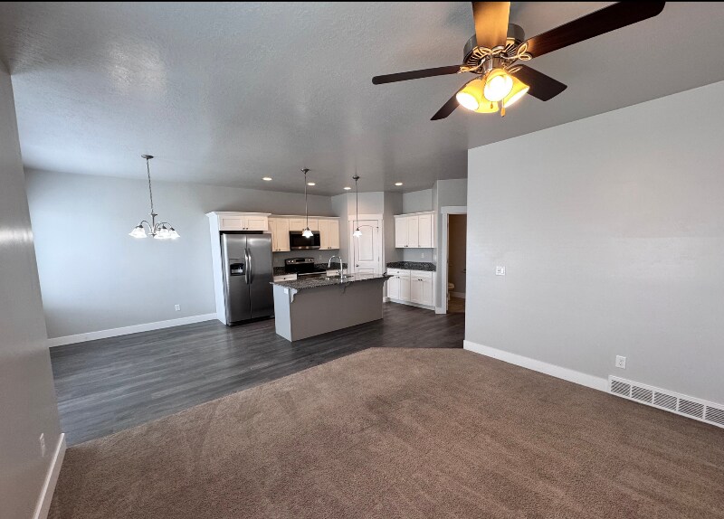 Building Photo - 14541 Juniper Shade Dr