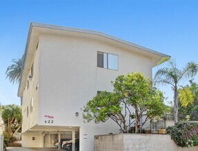 Building Photo - 422 Hill St in Santa  Monica - 4 blocks to...