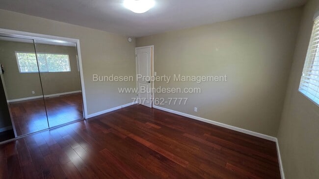 Building Photo - Charming and well maintained 3BD/2BA Home Near Doyle Park