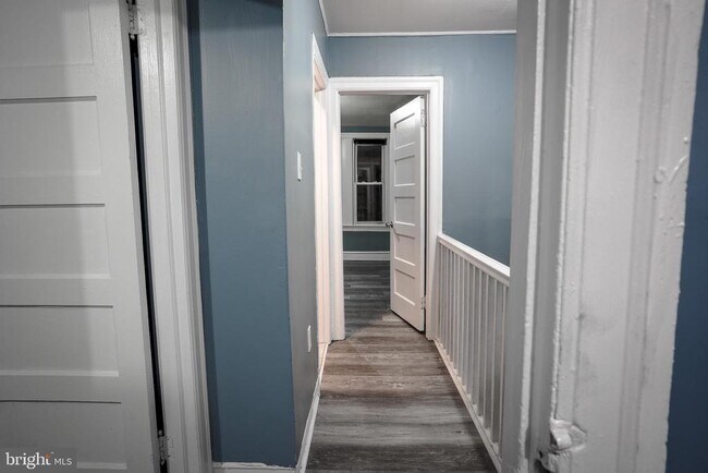 Building Photo - 6746 Linmore Ave