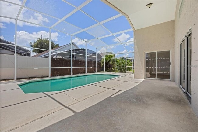 Building Photo - 520 Hollinghead Loop