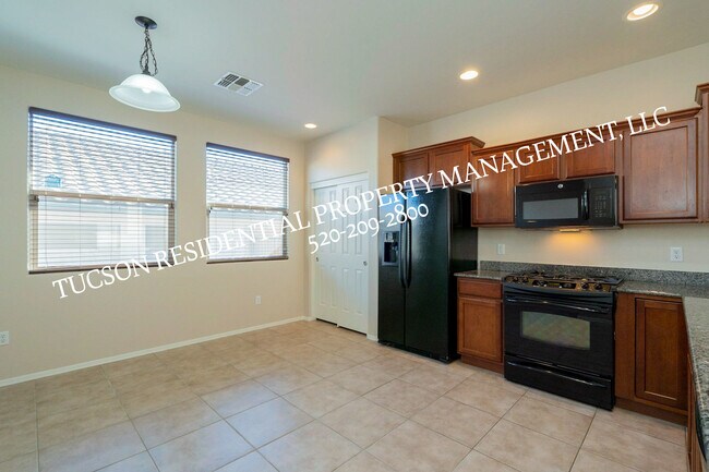 Building Photo - 10730 E Orchid Cactus Ln