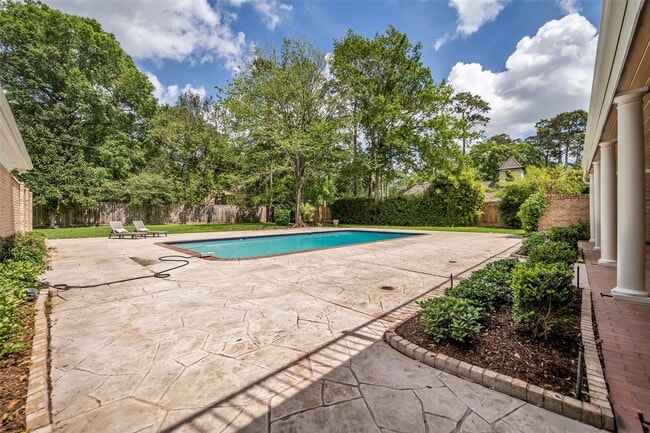 Building Photo - 11314 Williamsburg Dr