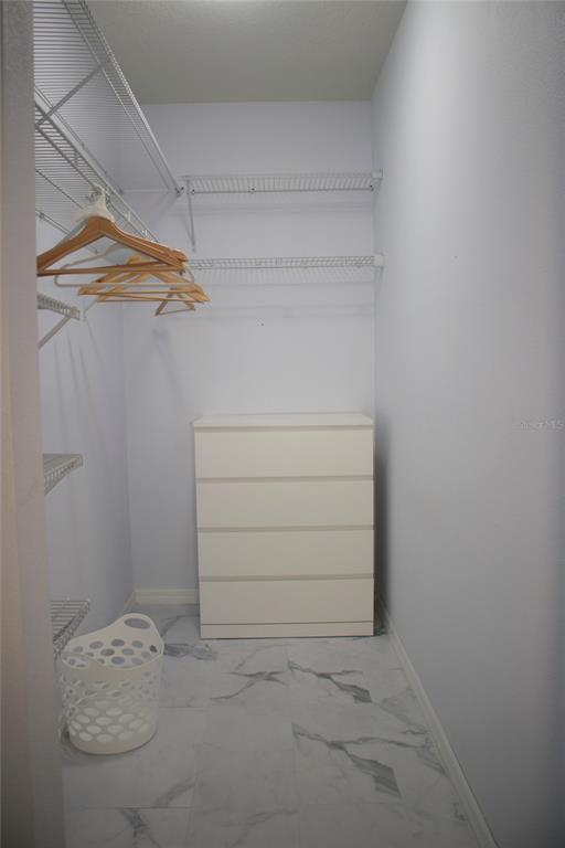 Building Photo - 12107 Barnsley Reserve Pl