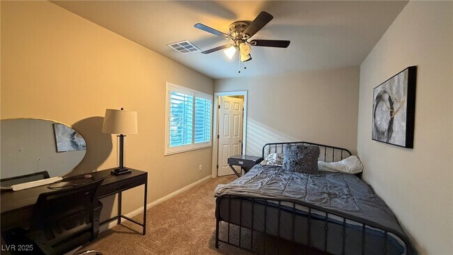 Building Photo - 6451 Parrot Ridge Ct