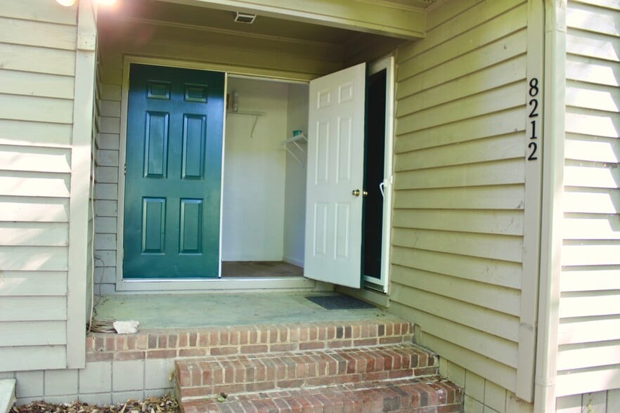 Storage - 8212 S Lowell Rd