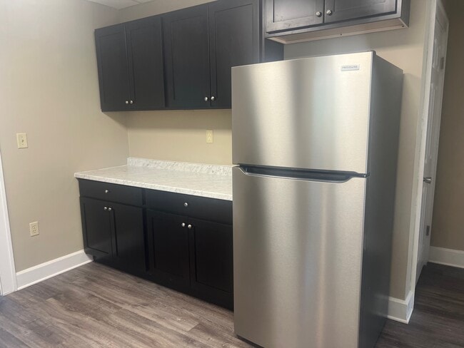 Building Photo - 183 S Marietta St