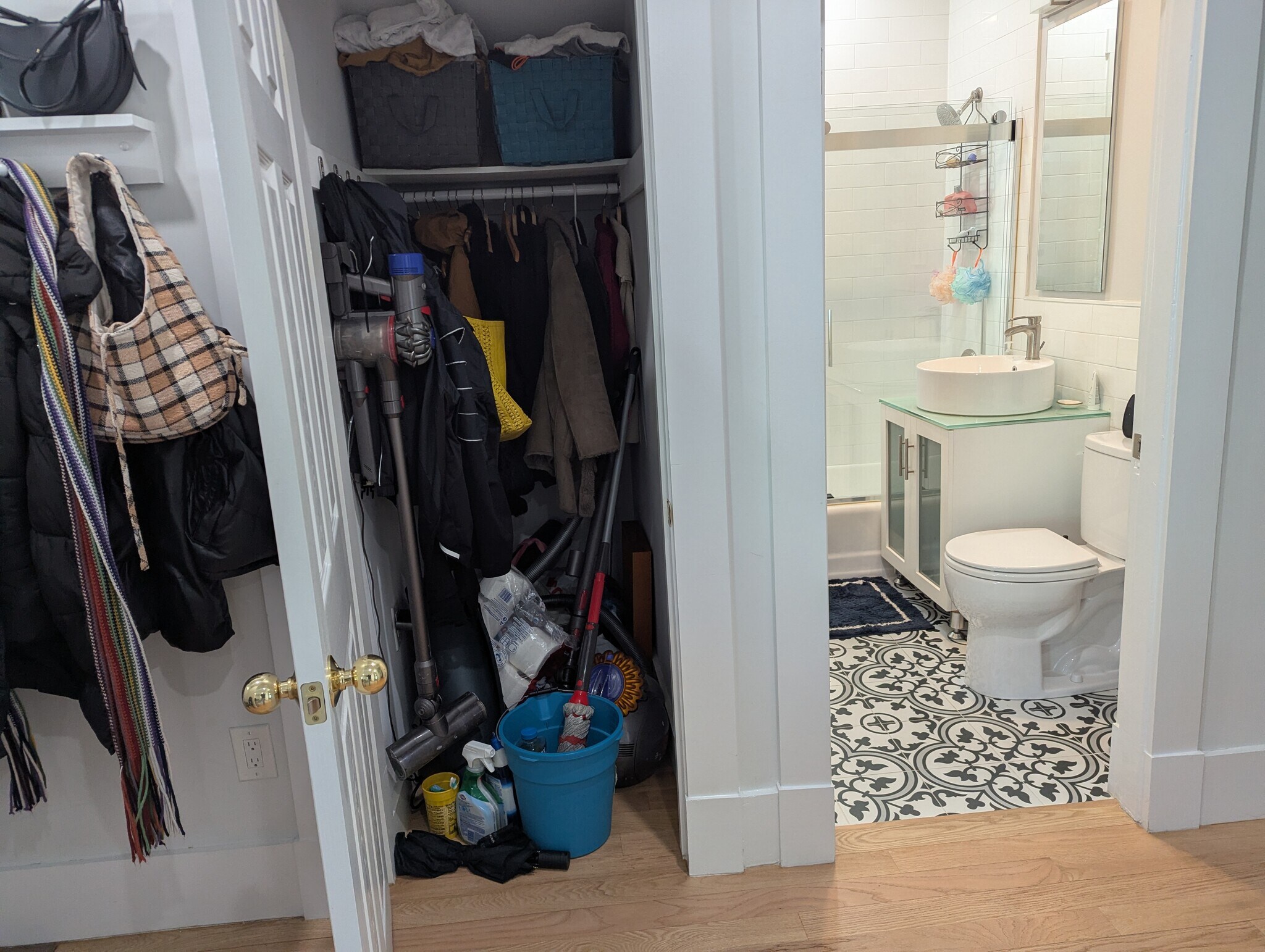 Building Photo - 14 Seven Pines Ave