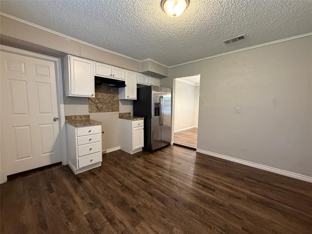 Building Photo - 2518 Winthrop Dr